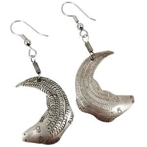 Vintage Etched Fish Alligator Earrings Tribal Silver Tone Metal Folk Art Jewelry